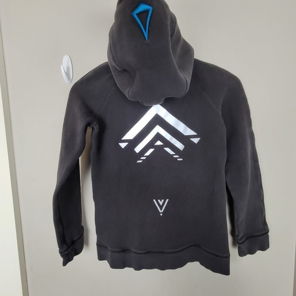 Girls ivivva lululemon full zip scuba black jacket hoodie graphic.